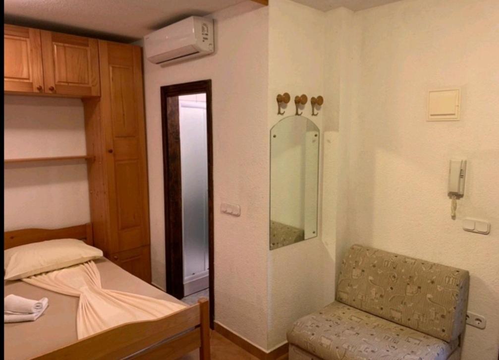 Lovely Studio Apartments Mali Raj فيرسار المظهر الخارجي الصورة